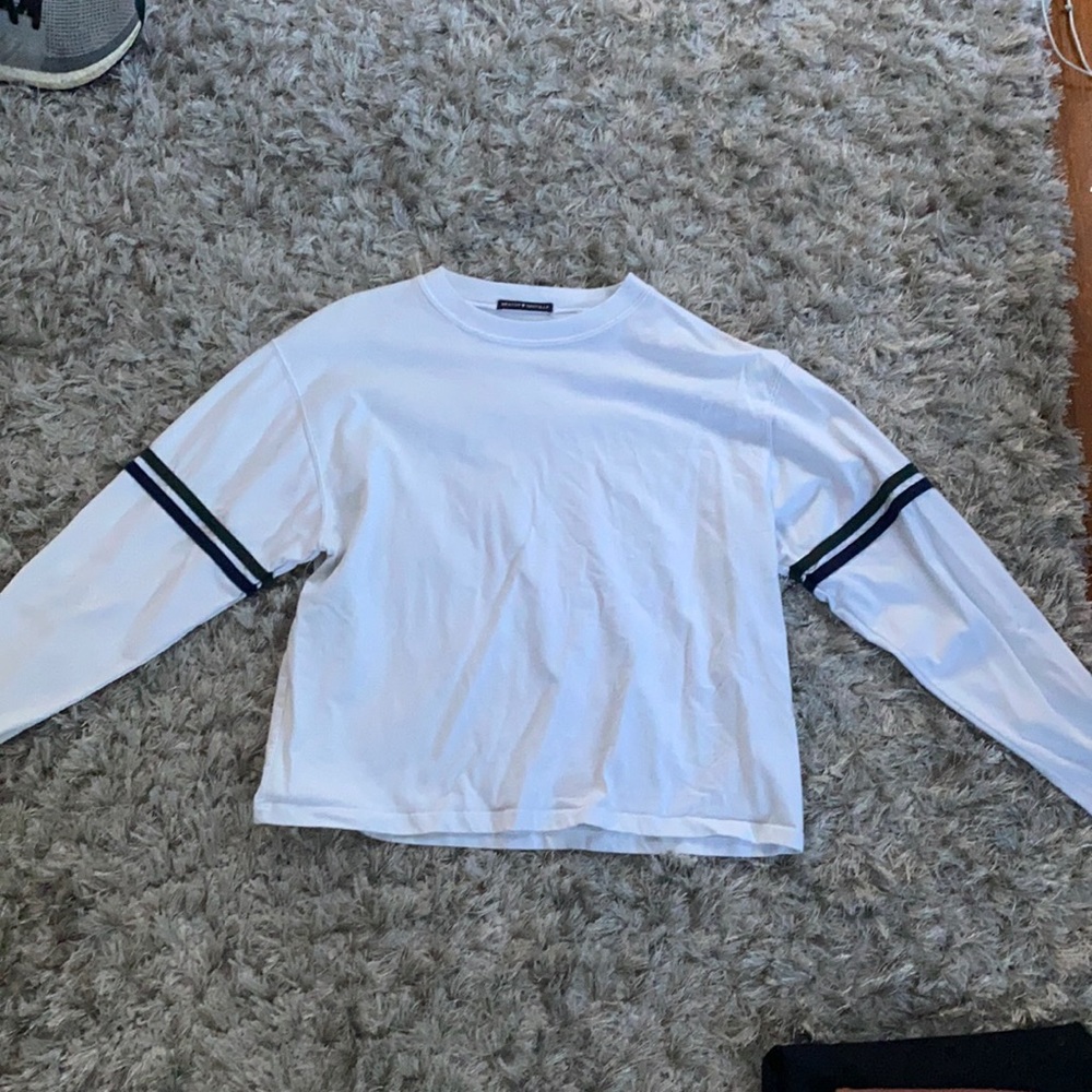 Brandy Melville white long sleve
